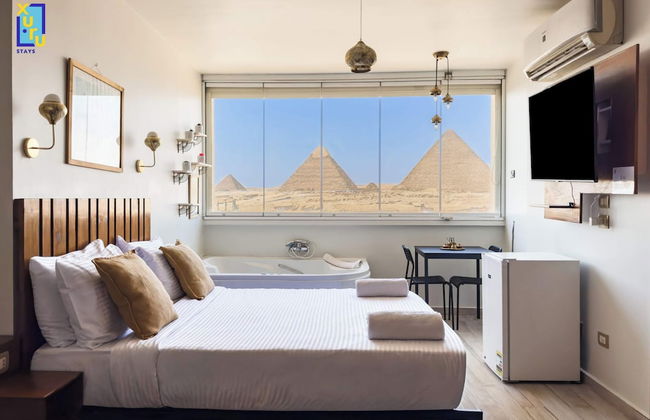 Xuru Stays I Jacuzzi Studios @ The Pyramids - Foto 60