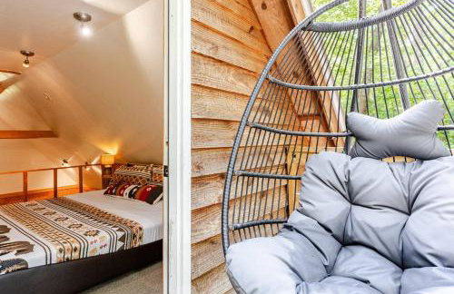 Romantic Cabin, Hot Tub, Lake Access, OutdoorLiving! - Foto 37