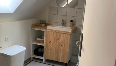 Agreable Logement à Aubusson centre, parking gratuit à proximité - Foto 5