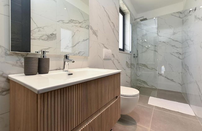 Spacious Villa With Pool and Garden in Stokovci - Foto 17