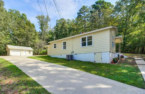 Lake Guntersville Hideaway! Home on Over 2 Acres - Foto 21