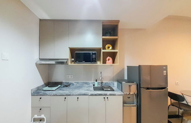 Comfort Stay 1BR at Patraland Amarta Apartment - Foto 4