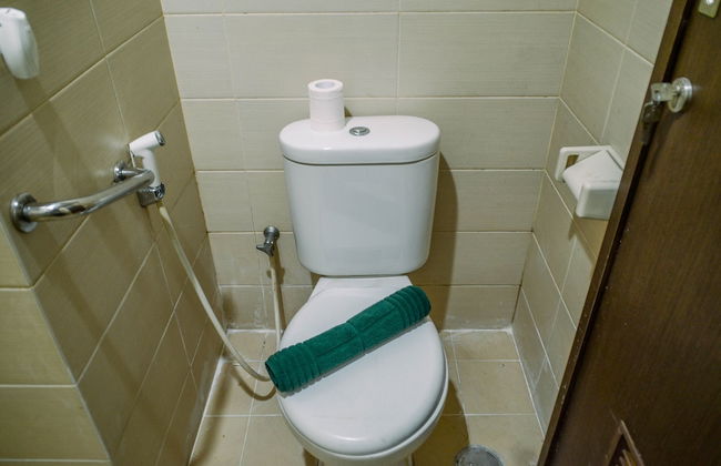 Nice And Warm 1Br At Belmont Residence Puri Apartment - Foto 13