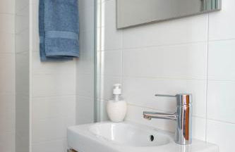 Casa particular en la playa a pocos metros del mar con garaje - Foto 31