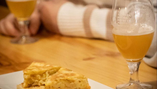 Cata de cerveza con aperitivo