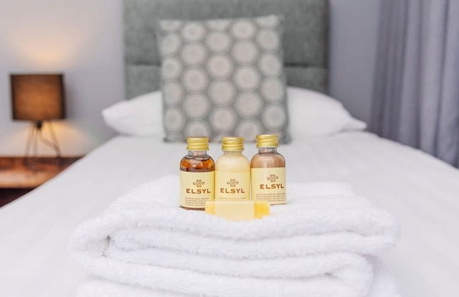 The Gathering Chester 1 Sleeps 14 Very Close to City Centre - Photo 59