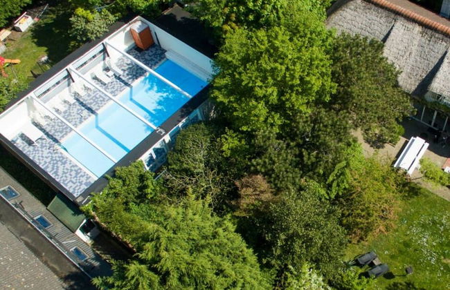 Charming Beach Villa With Thatched Roof - Photo 37