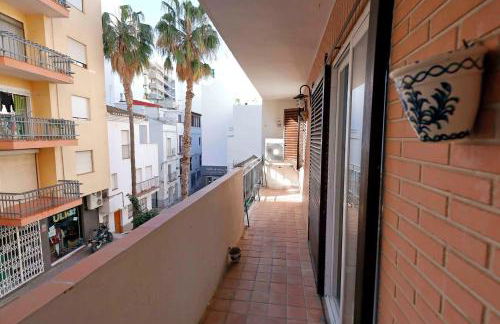 At the center & very close to the Paseo beach, with double garage, renovated and fully equipped apartment - Photo 29