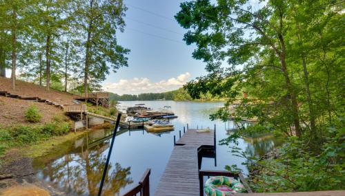 Lakefront Six Mile Vacation Rental with Dock - Foto 3