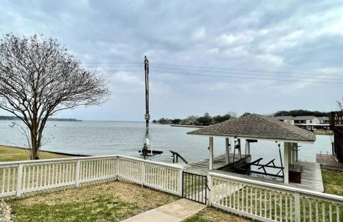 Linda's Lake House Waterfront Home on Lake Conroe - Foto 31