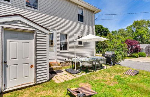 Wakefield Escape Walk to Downtown and Near Beaches! - Foto 1