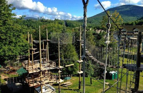 Unique Yeti-Theme Ski On Off Suite Jiminy-Sleeps 4 - Foto 19