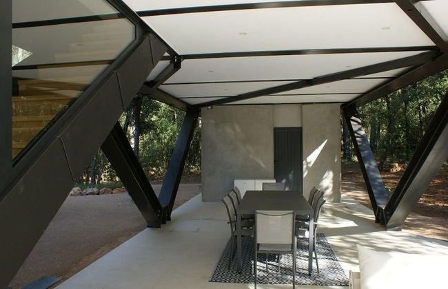 Cosy Holiday Home With Garden in Lorgues - Foto 33