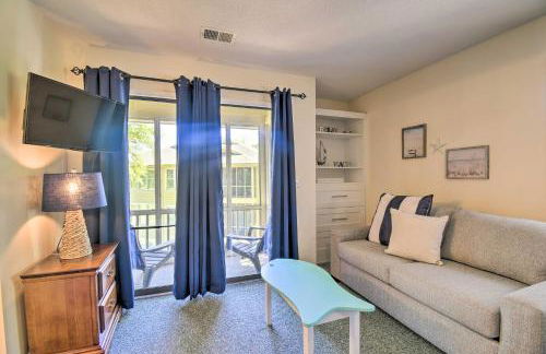 Sea Trail Resort Villas Condo with Community Perks! - Foto 16