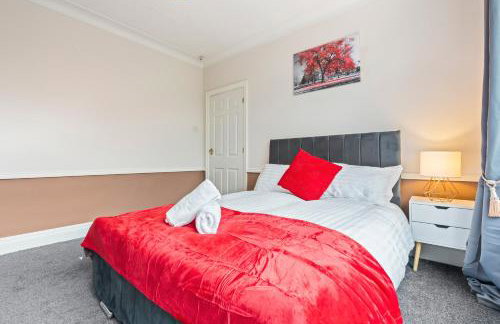 Spacious 4 Bedroom Leeds House - Ideal for Family and Contractors - Free WIFI and Free Parking - Foto 23