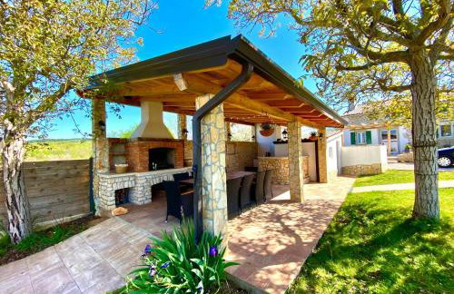 CROGO Villa Paradiz - Foto 7