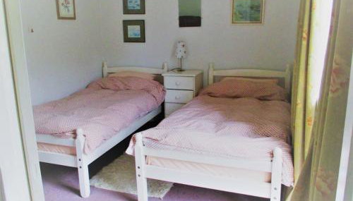 Gamekeeper's Cottage within historic Tregrehan Garden - Foto 3