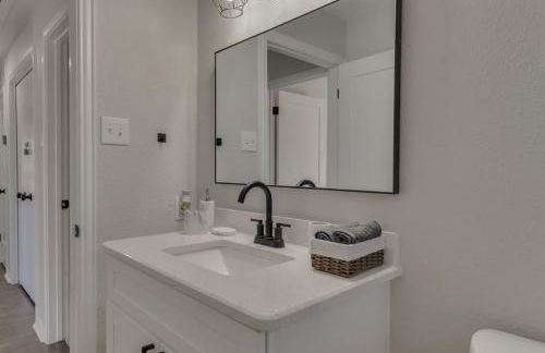 Charming 5BD-3BA in the Heart of Plano -Sleeps 10 - Foto 21