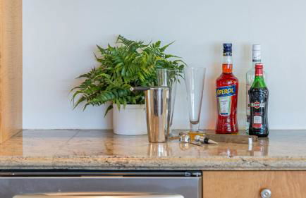 Beachfront Retreat w Ocean Views Bikes Balconies Ocean Haven by Avantstay - Foto 14