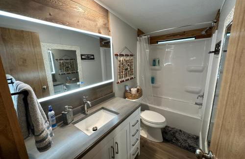 Waterfront Canal in Satsuma Florida - Foto 7