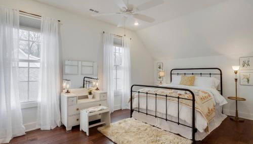 The SoFay Farmhouse- 1 MI From U of A - Foto 5