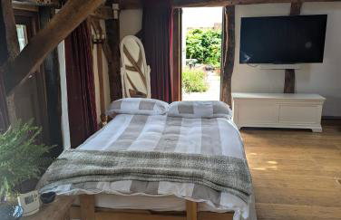 Cosy listed barn in peaceful country village - Foto 2