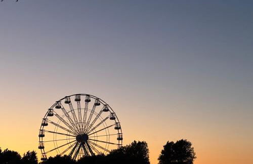 Garrick's Suite-Home away from Home- suitable for couples retreat, Contractors and NHS- free parking - Foto 24