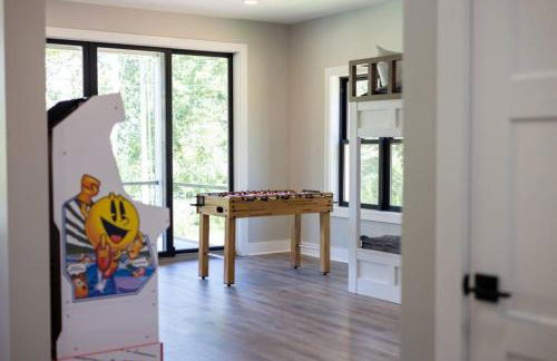 New Home, Dock, Kayaks, Game Room, Water Views - Foto 49