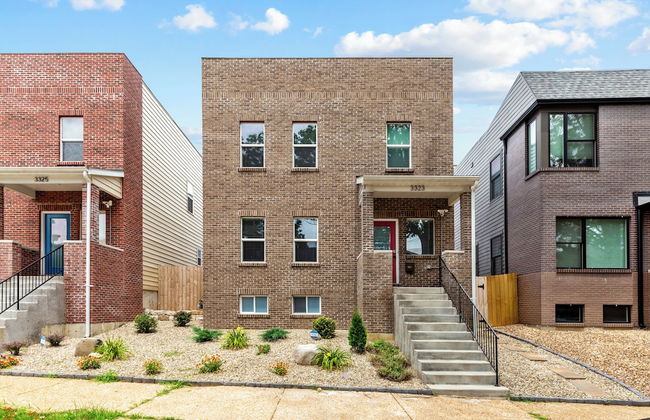 Uptown Elegant Escape | JZ Vacation Rentals - Photo 50