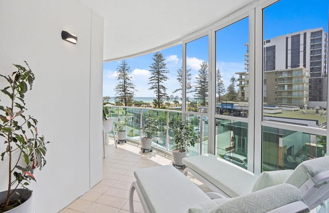 Luxury Beachfront Stay in Kirra - Photo 13