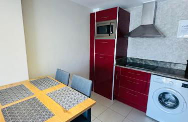 Hermoso piso en un paso de la Playa de Fenals con piscina - Foto 18