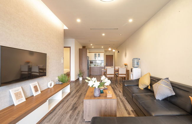 Luxe Paradise Suites Tay Ho - Photo 16