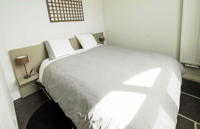 Mansion in Hastiere par Dela With Pool - Foto 18