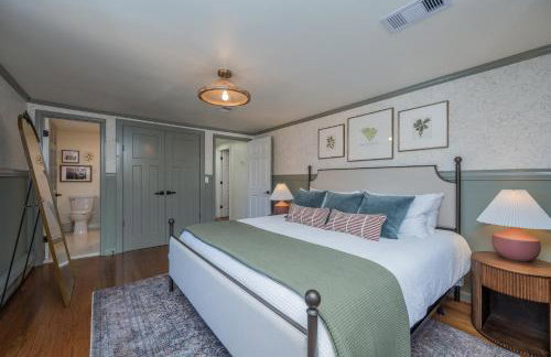 Private Pickleball Pool Game Room 5 BR - Photo 22
