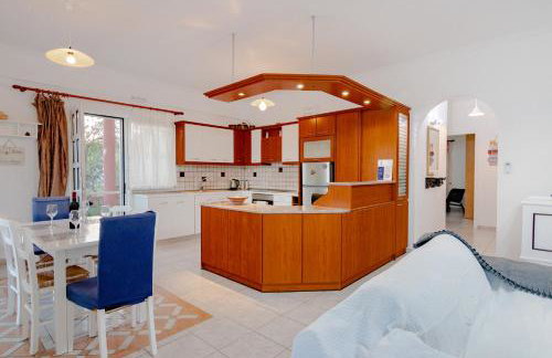 Villa Eleni - Photo 20