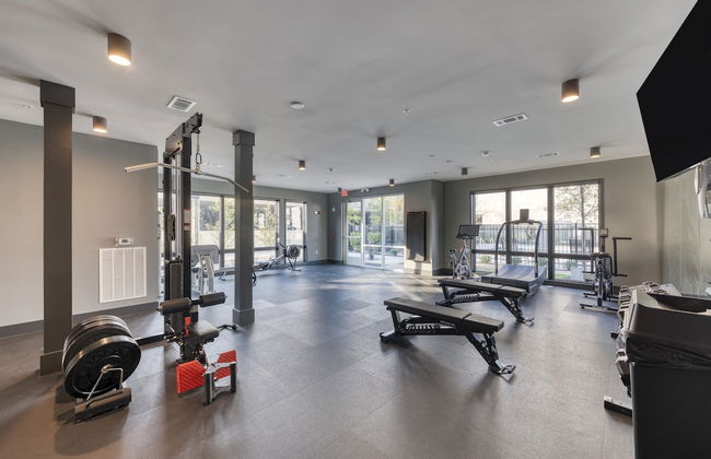 Honkey-tonk by Avantstay New Modern 2bdr in Walkable Midtown w Gym Pool - Foto 26