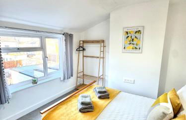 2-bedroom house in Cheltenham town centre - Photo 7