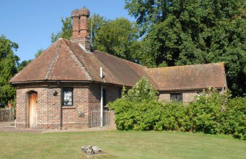 Pekes Tudor View - Foto 1