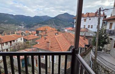 Metsovo Fireplace Retreat 2 - Photo 27