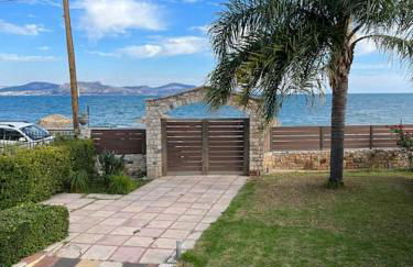 Almyros Sea Front Villa - Photo 31