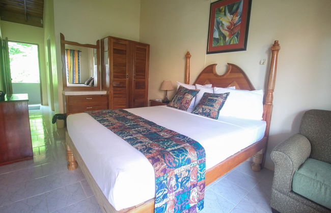 Moon Rooms at Moonrise Villa - Photo 18