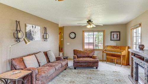 Black Hills Family Home Close to Hiking Trails! - Foto 4