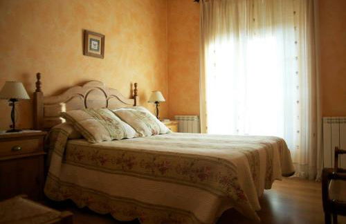 EL MESÓN DE GREDOS - Foto 3