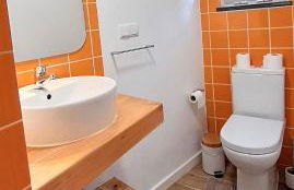 Studio at FLAMINGA S PLACE - Photo 9