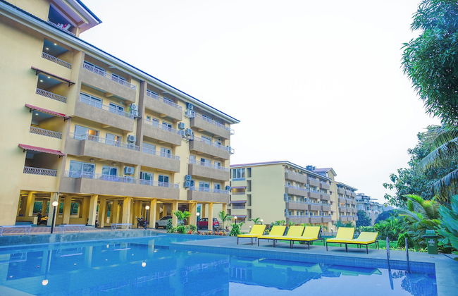 Alaya Stays Veera Serina 3 BHK with Pool - Foto 80