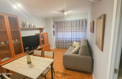 New Luxury Apartment with Pool - Foto 2