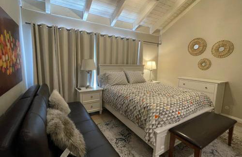MAGICAL Xcape, POOLS-SPA, WALK 2 DISNEY, CENTRAL AC-HEAT, FULLY EQUIPPED, 2 FREE PARKING SPACES, OWNER MGMT - Foto 5