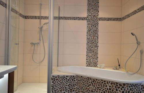 Spacious Eifel Escape - Foto 31