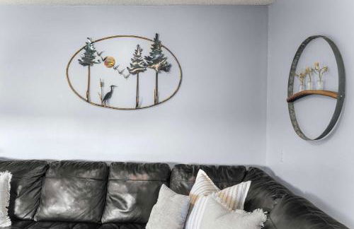 Keuka Wine Trail Vineyard View Farmhouse - Fire Pit & Game Room - Foto 46