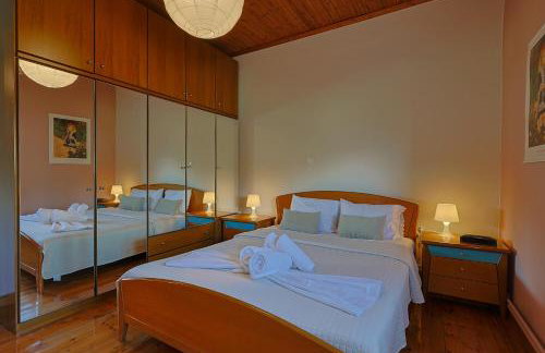 VILLA PEPONI Spacious Traditional Villa with Garden - BBQ & Private Parking - Photo 24